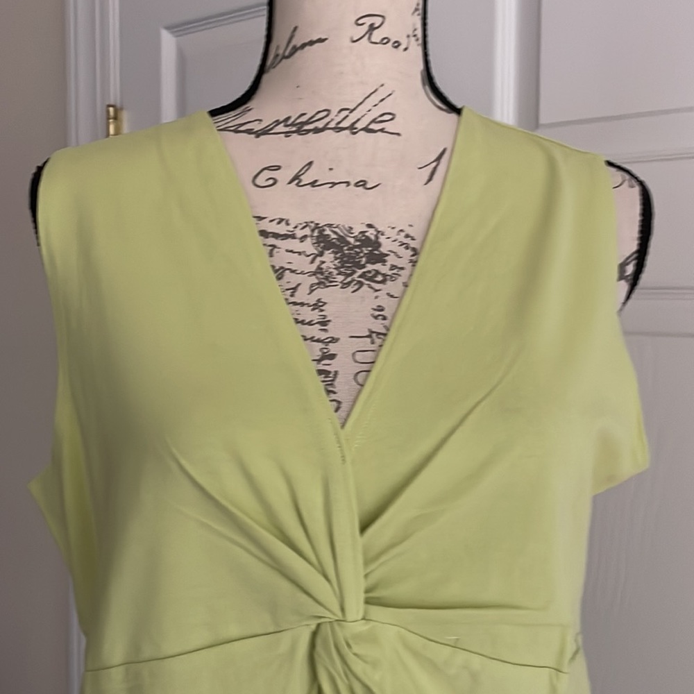 Casual Living Top - Picture 2 of 9